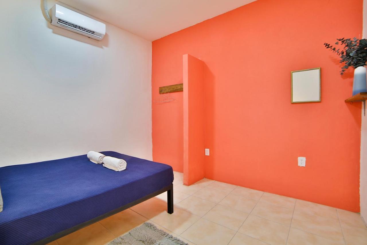 Hostal Ten To Ten Пуерто Валярта Екстериор снимка